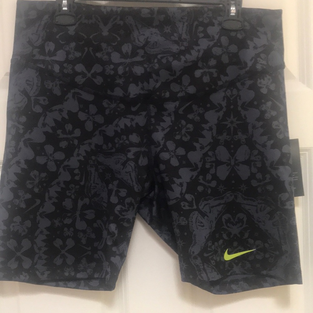 Nike Athletic/Athleisure Compression Shorts, 1X, NWT!